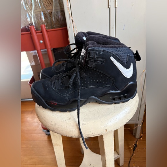 Nike Air Darwin AJ9710-002 - Picture 9 of 16